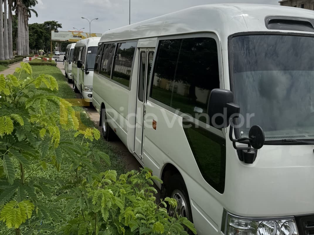 2018 Toyota Coaster Bus — photo 4