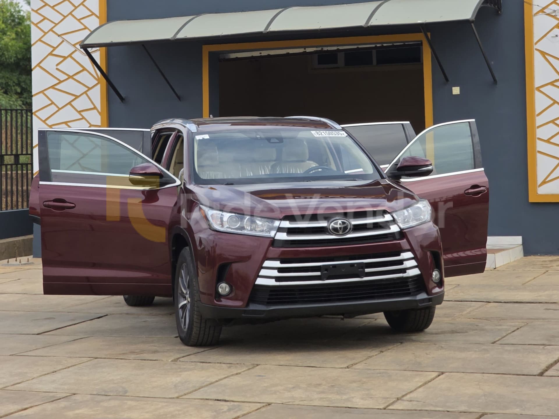 2019 Toyota Highlander XLE AWD — photo 3