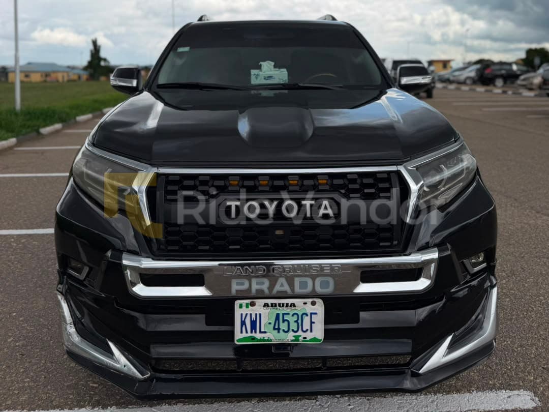 2020 Toyota Prado TXL — photo 8
