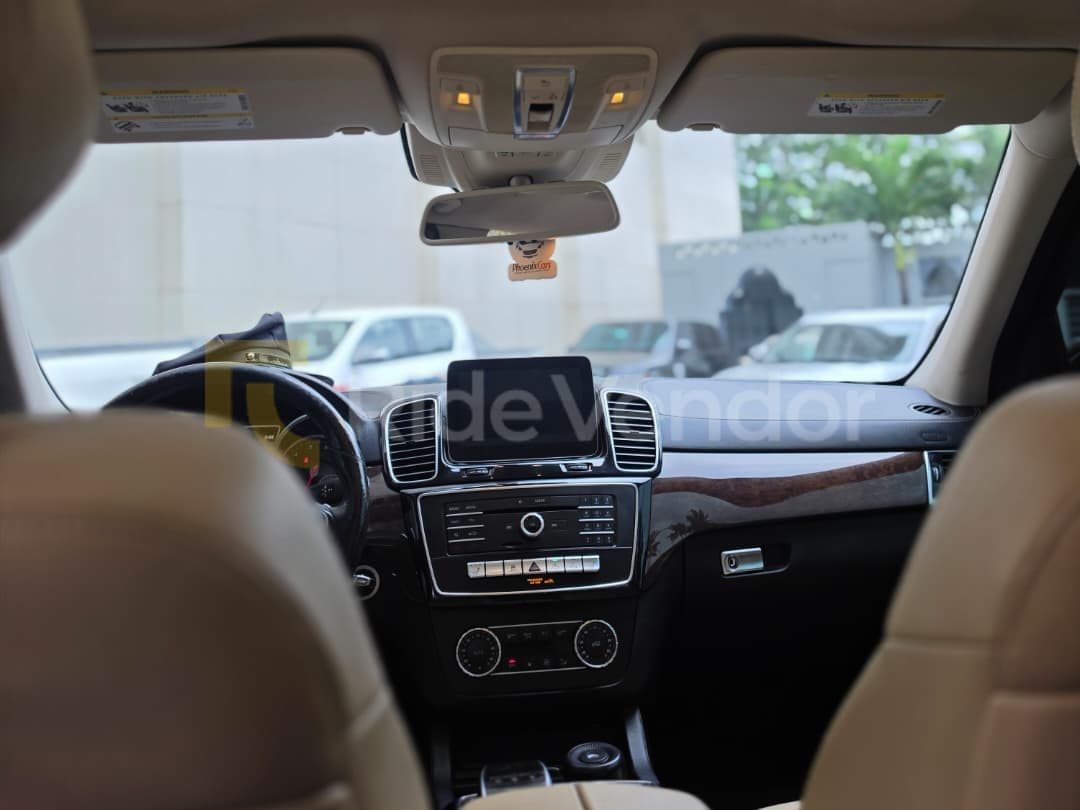 2019 Mercedes-Benz GLS 450 — photo 5