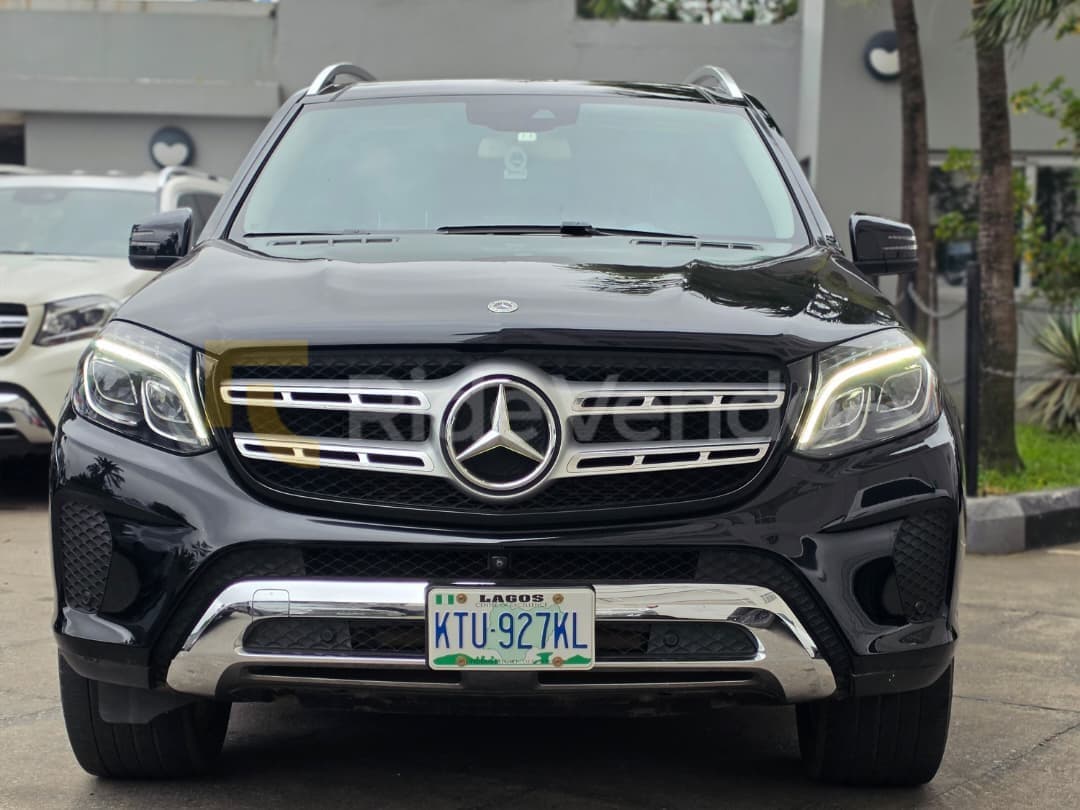 2019 Mercedes-Benz GLS 450 — photo 8