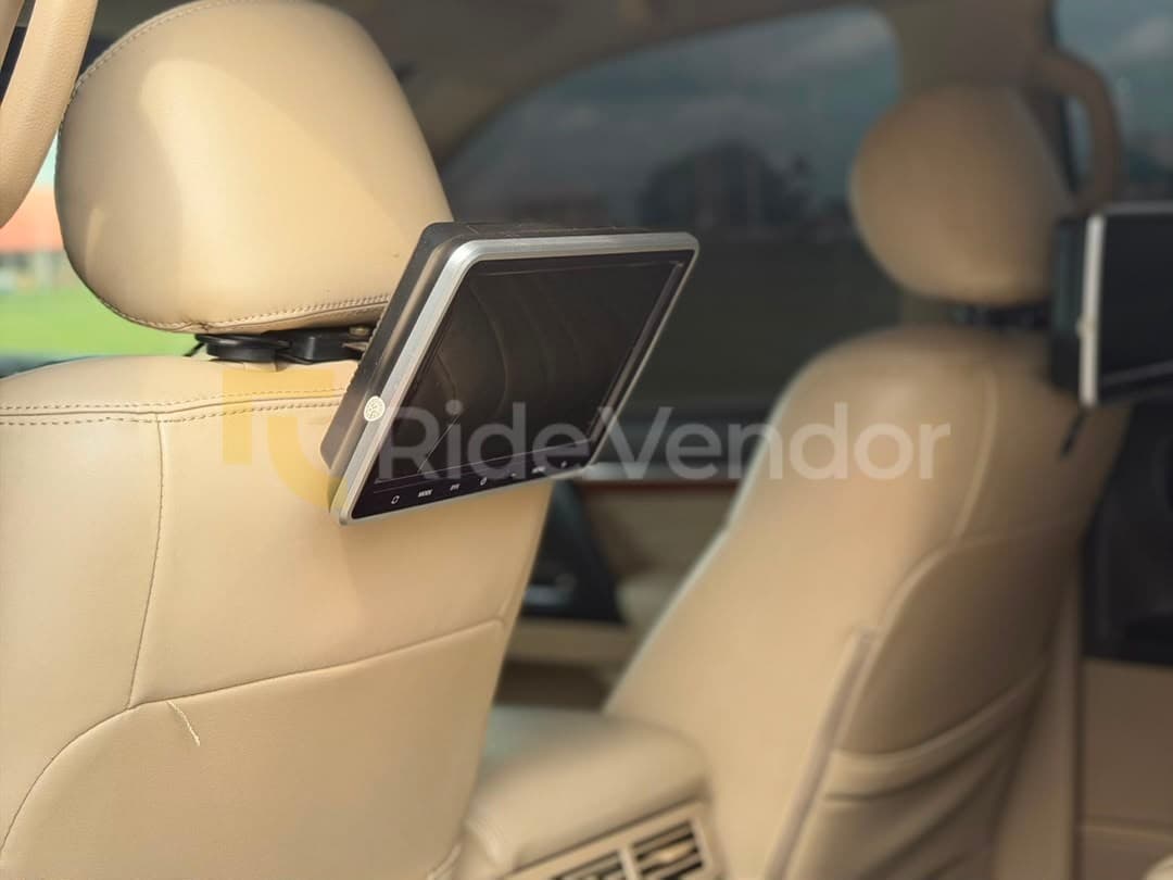 2020 Toyota Land Cruiser — photo 6