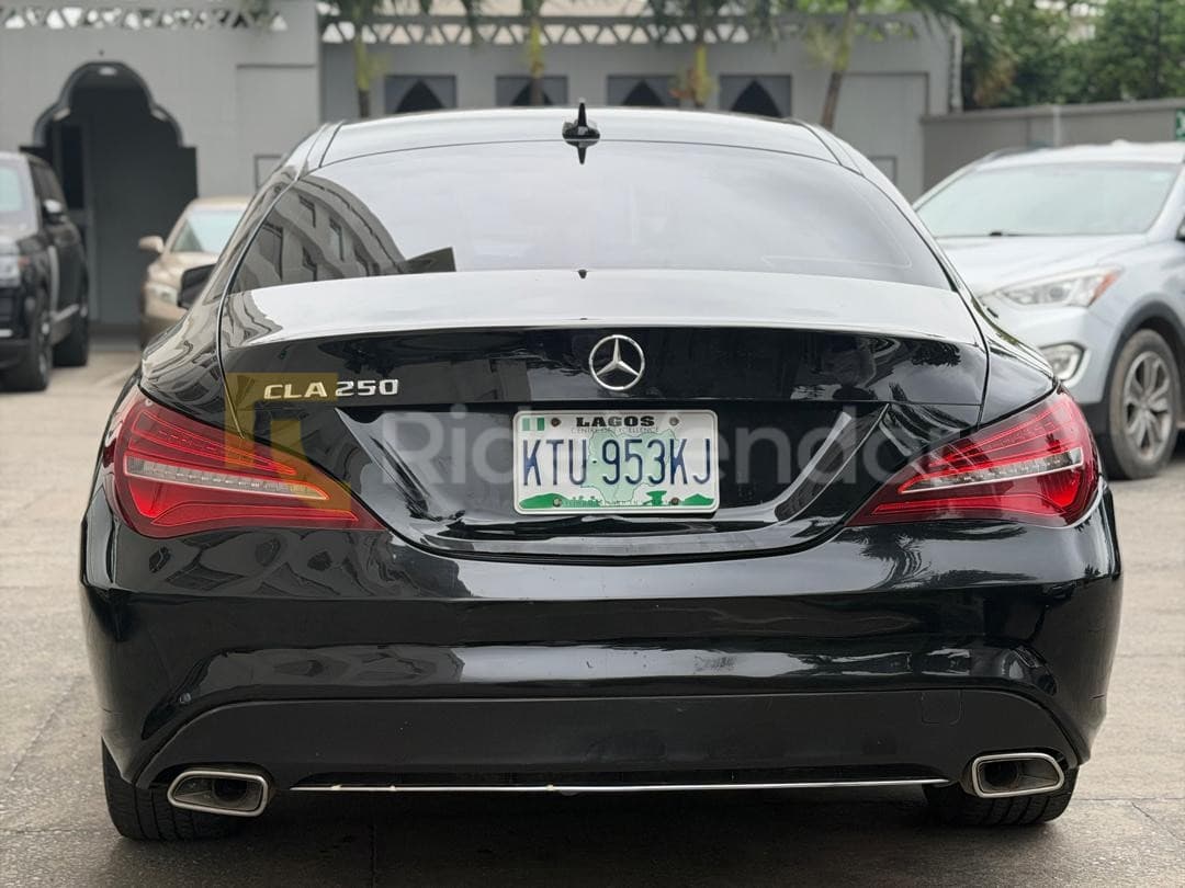 2019 Mercedes-Benz CLA 250 — photo 5