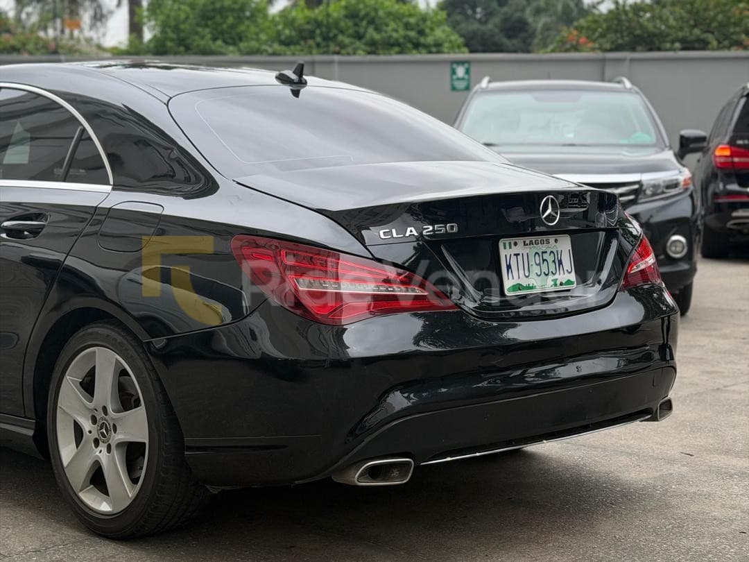 2019 Mercedes-Benz CLA 250 — photo 9