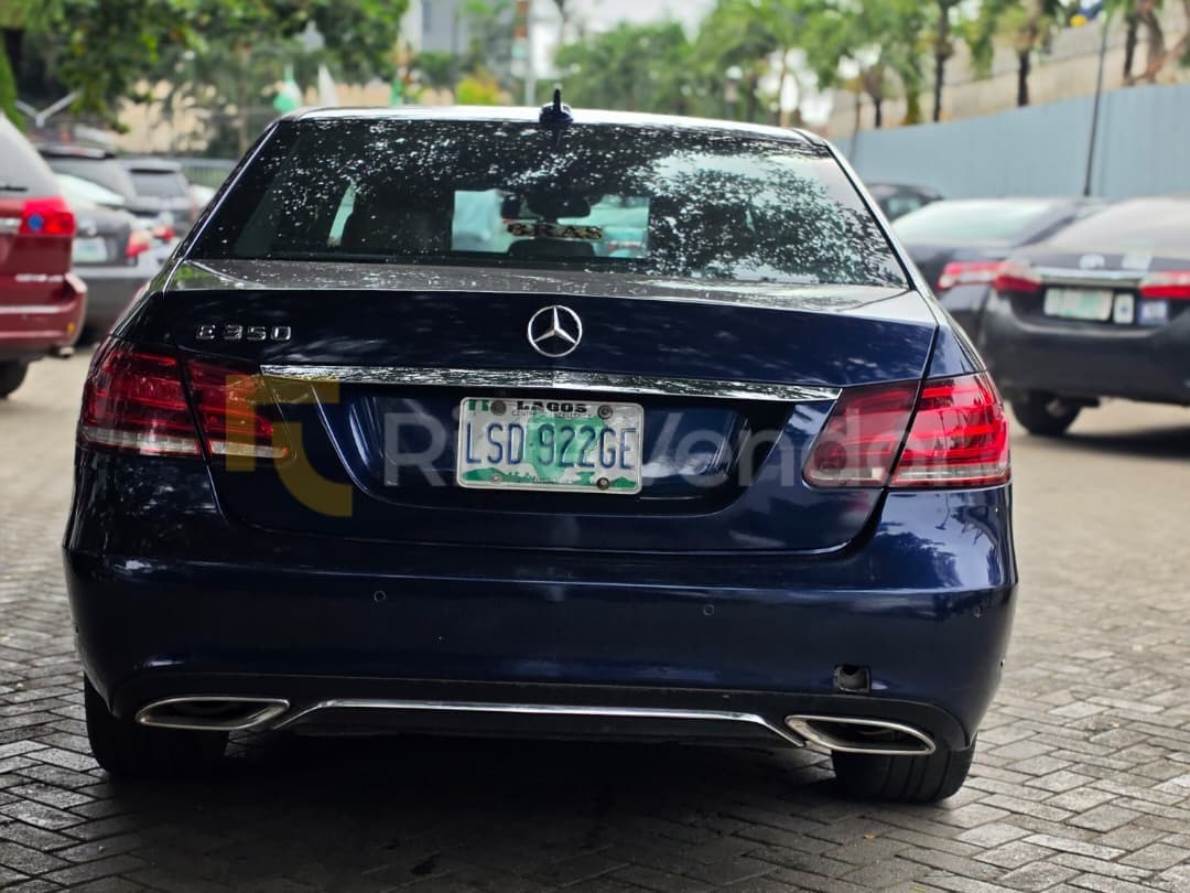 2018 Mercedes-Benz E 350 — photo 10