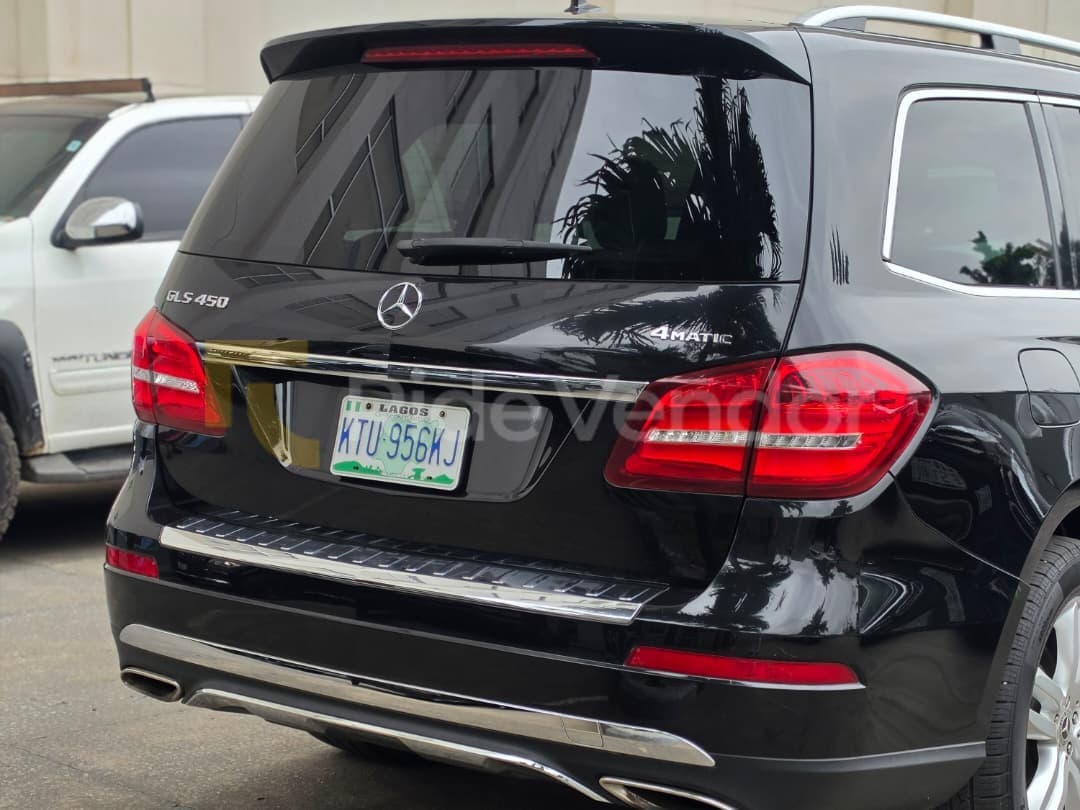 2019 Mercedes-Benz GLS 450 — photo 5