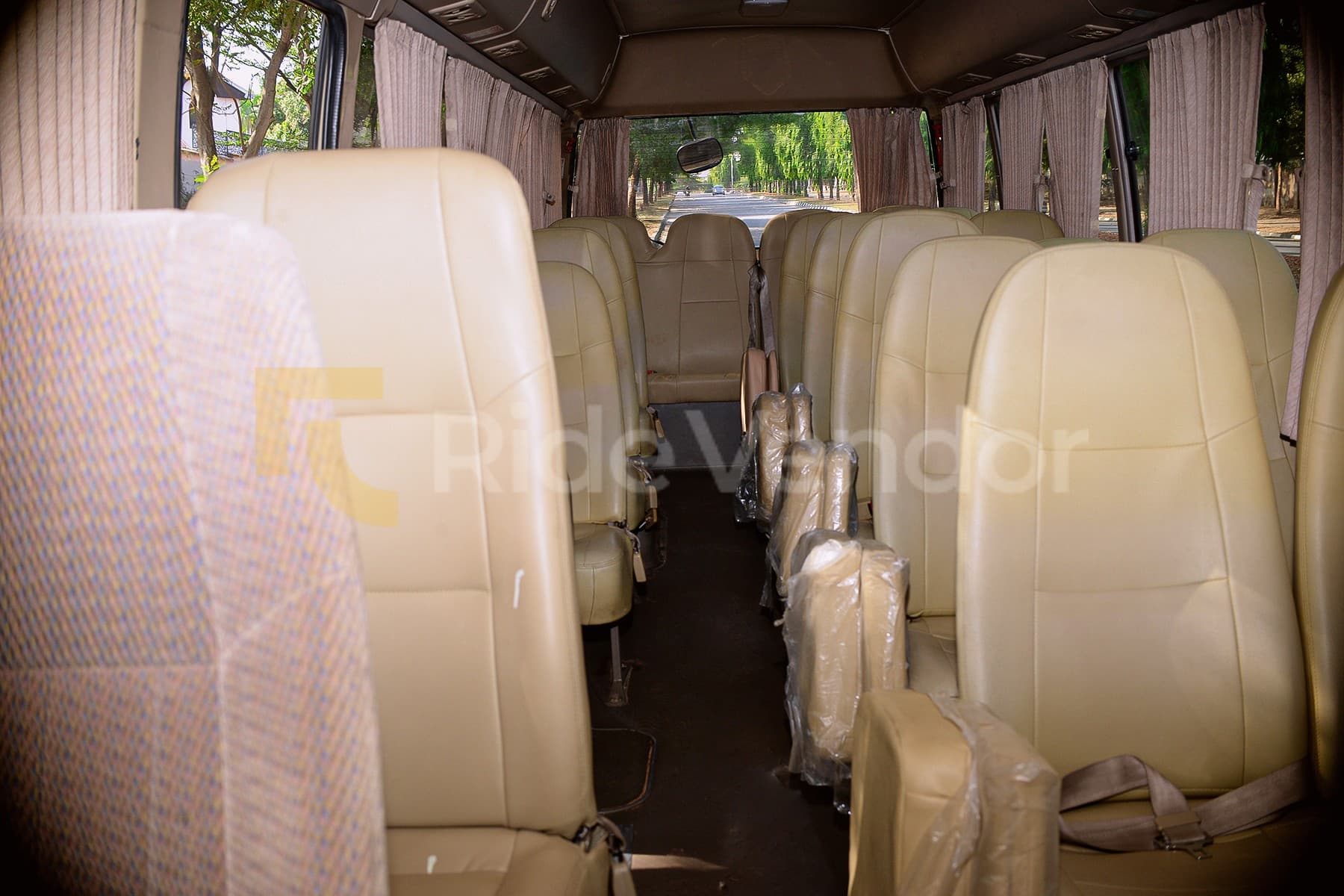 2016 Toyota Coaster Bus — photo 5