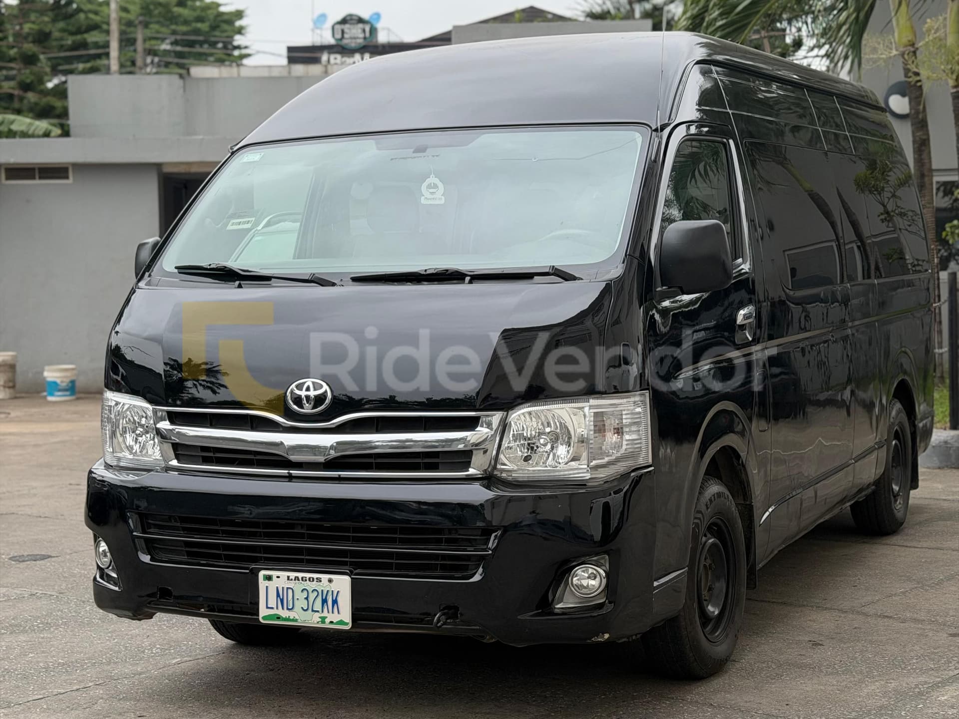 2019 Toyota Hiace High Roof — photo 14