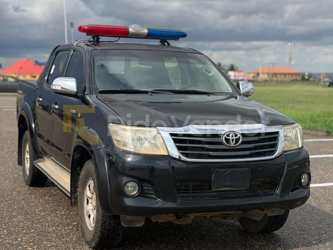 2015 Toyota Hilux SRS available for chauffeur-driven car hire in Nigeria