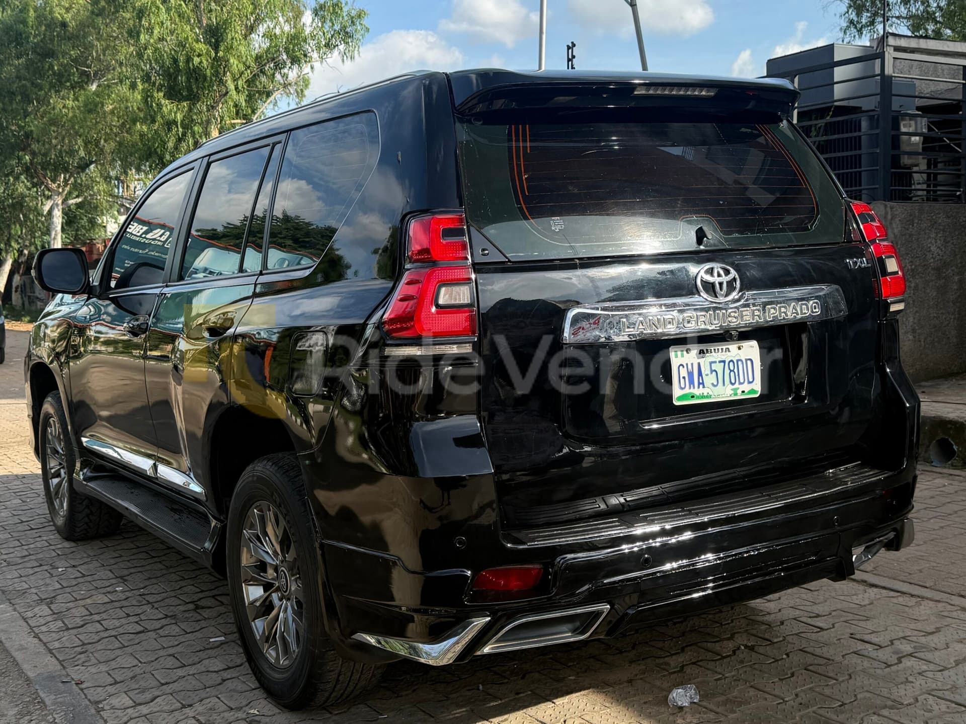 2022 Toyota Land Cruiser Prado TXL — photo 3
