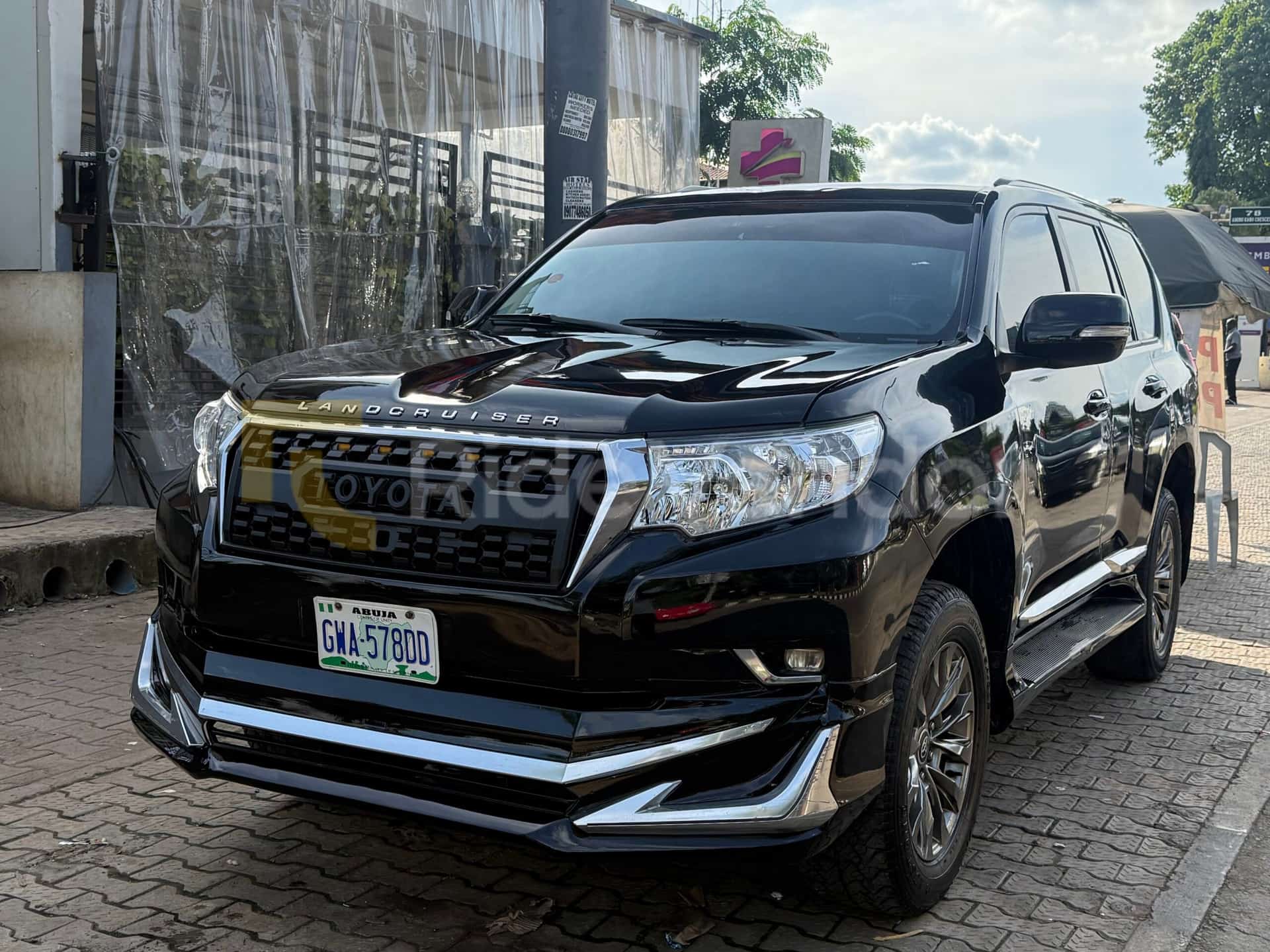 2022 Toyota Land Cruiser Prado TXL available for chauffeur-driven car hire in Nigeria