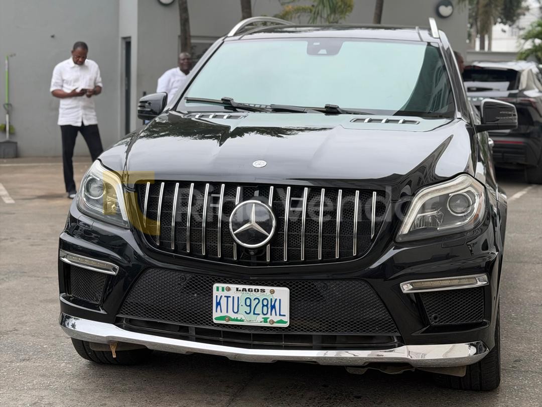Mercedes-Benz 4MATIC Bulletproof available for car hire in Lagos