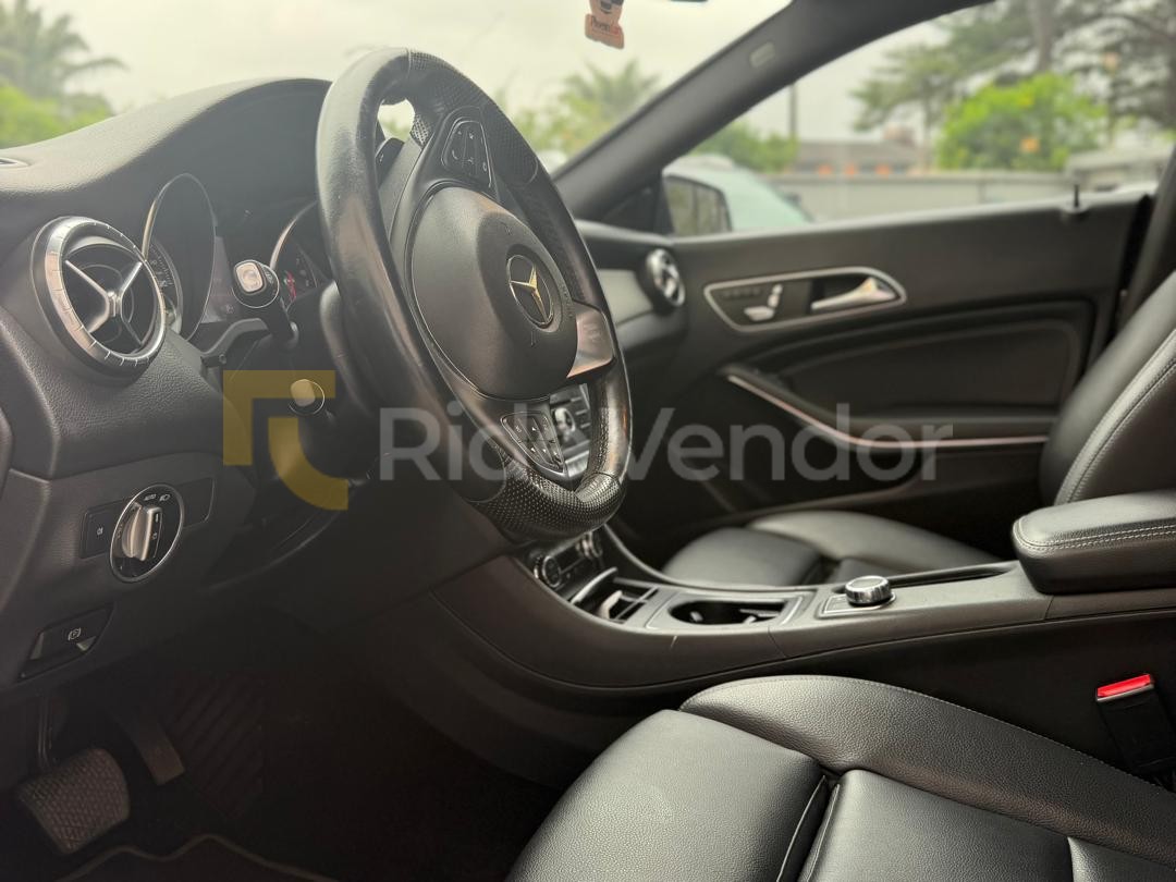2019 Mercedes-Benz CLA 250 — photo 7