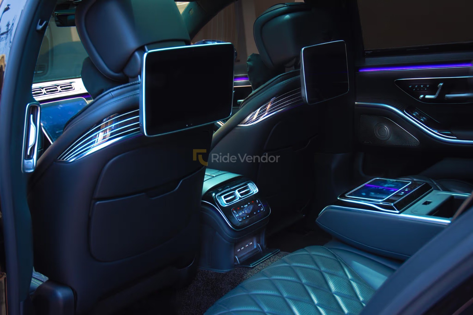 2021 Mercedes-Benz S580 — photo 11