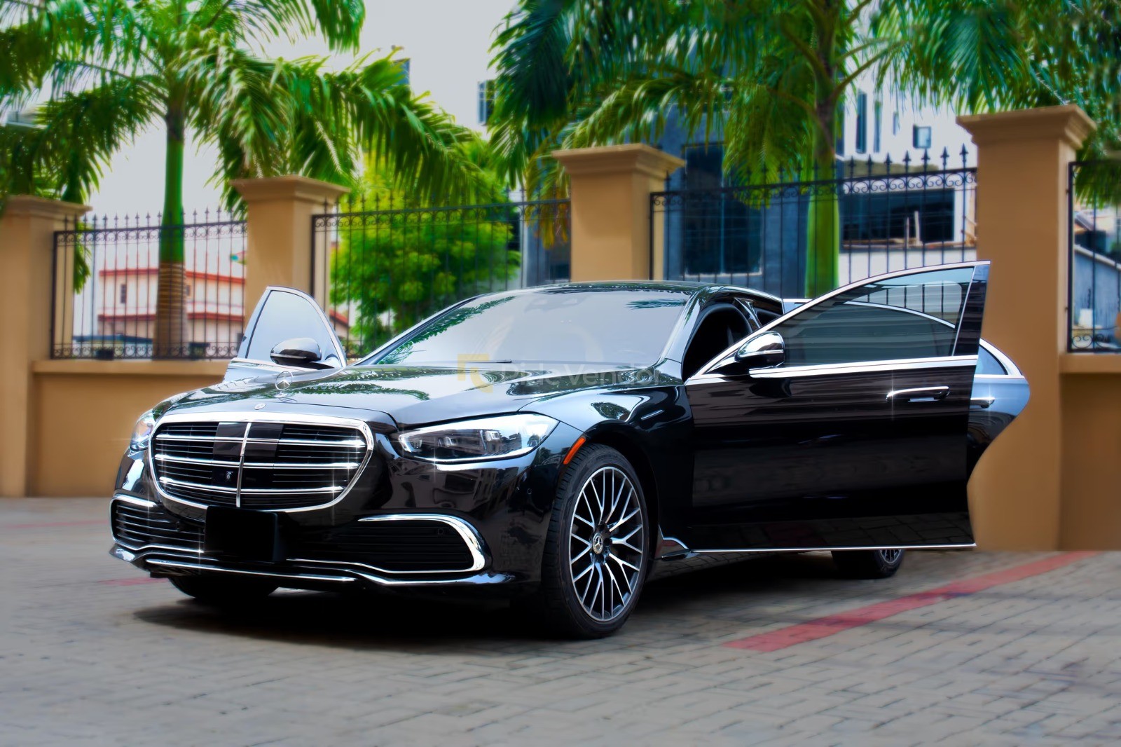 2021 Mercedes-Benz S580 — photo 3