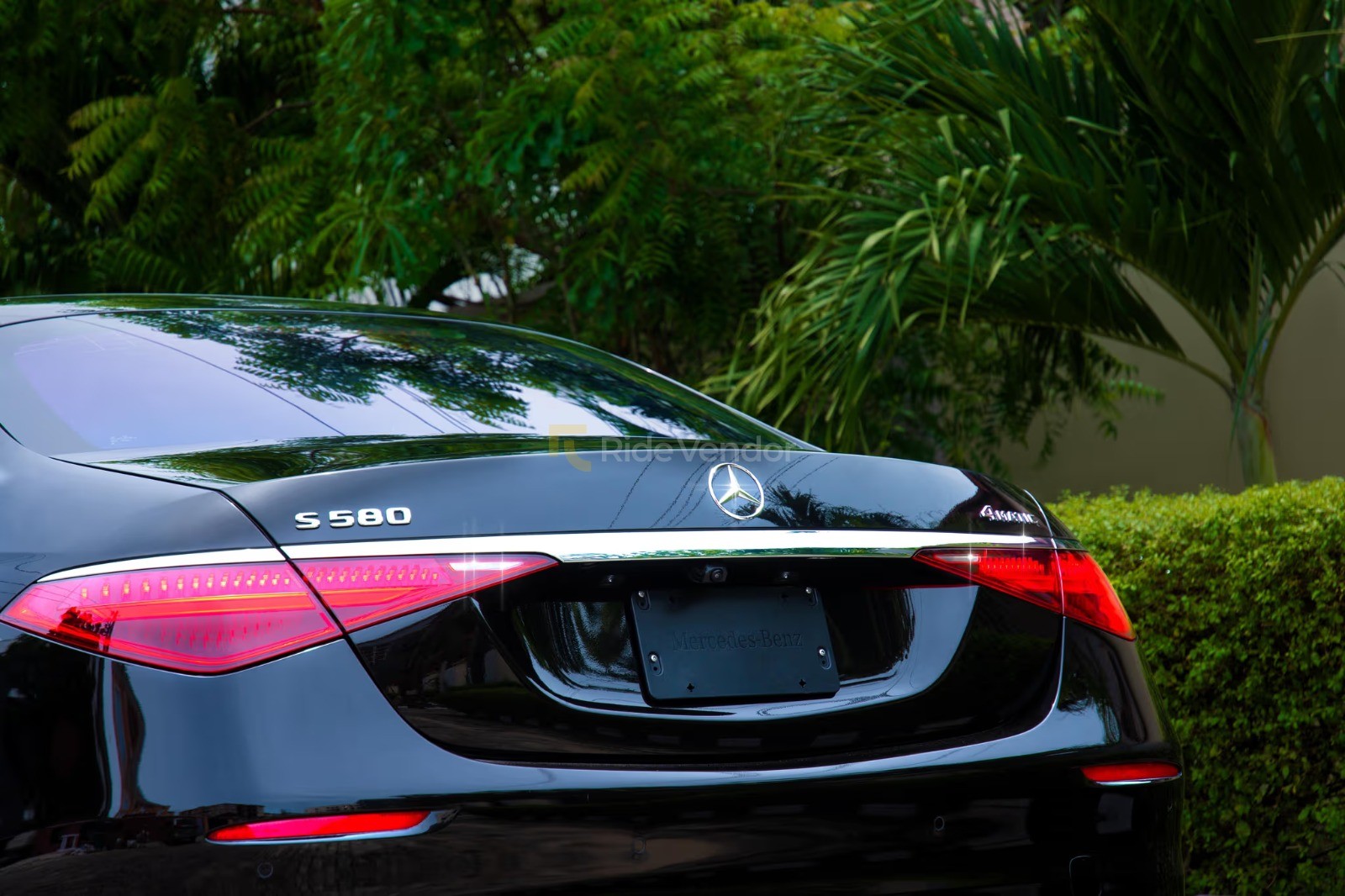 2021 Mercedes-Benz S580 — photo 4