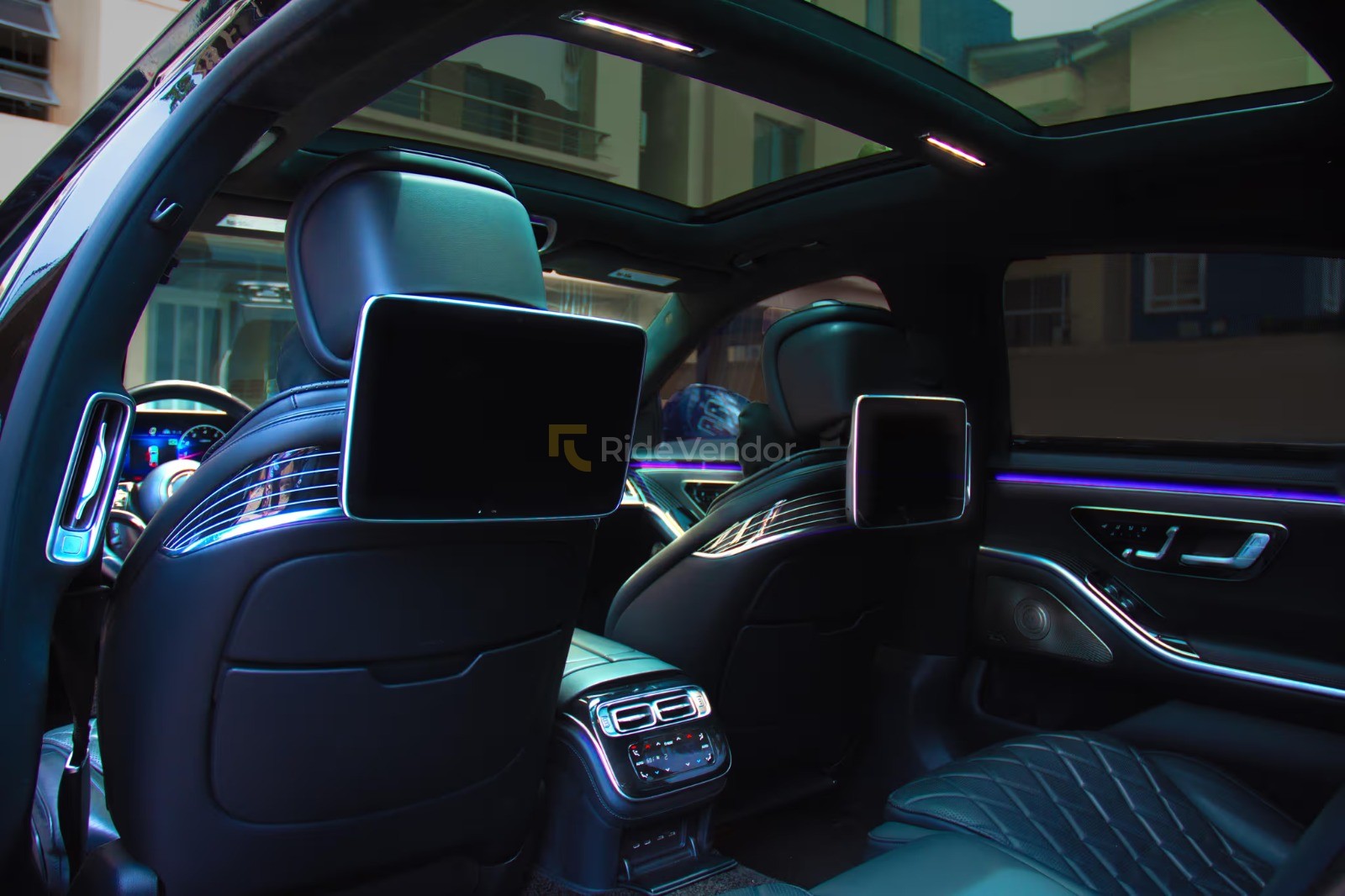 2021 Mercedes-Benz S580 — photo 10