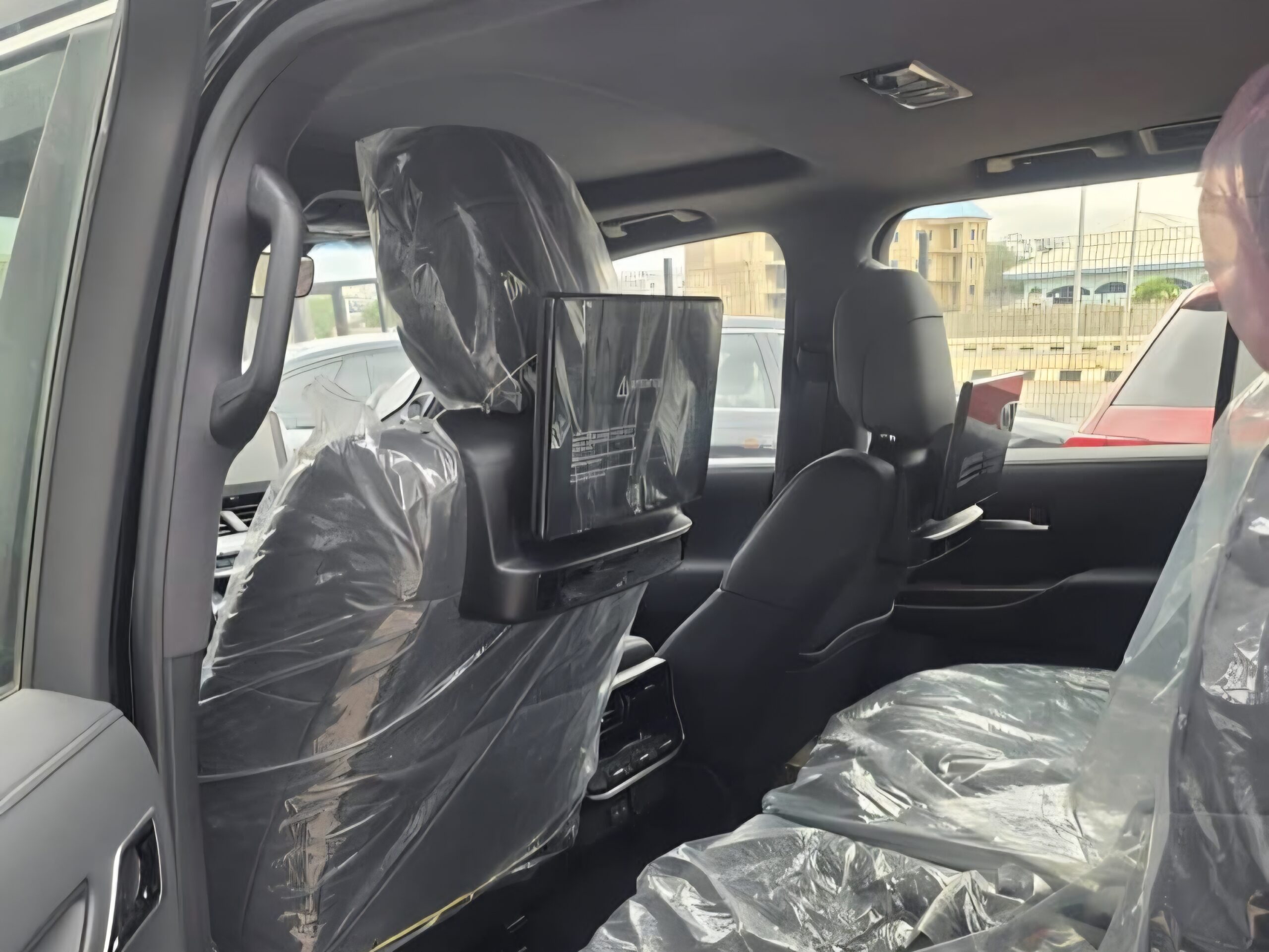 2025 Toyota Land Cruiser VXR for rent in Ilorin - Ride Vendor