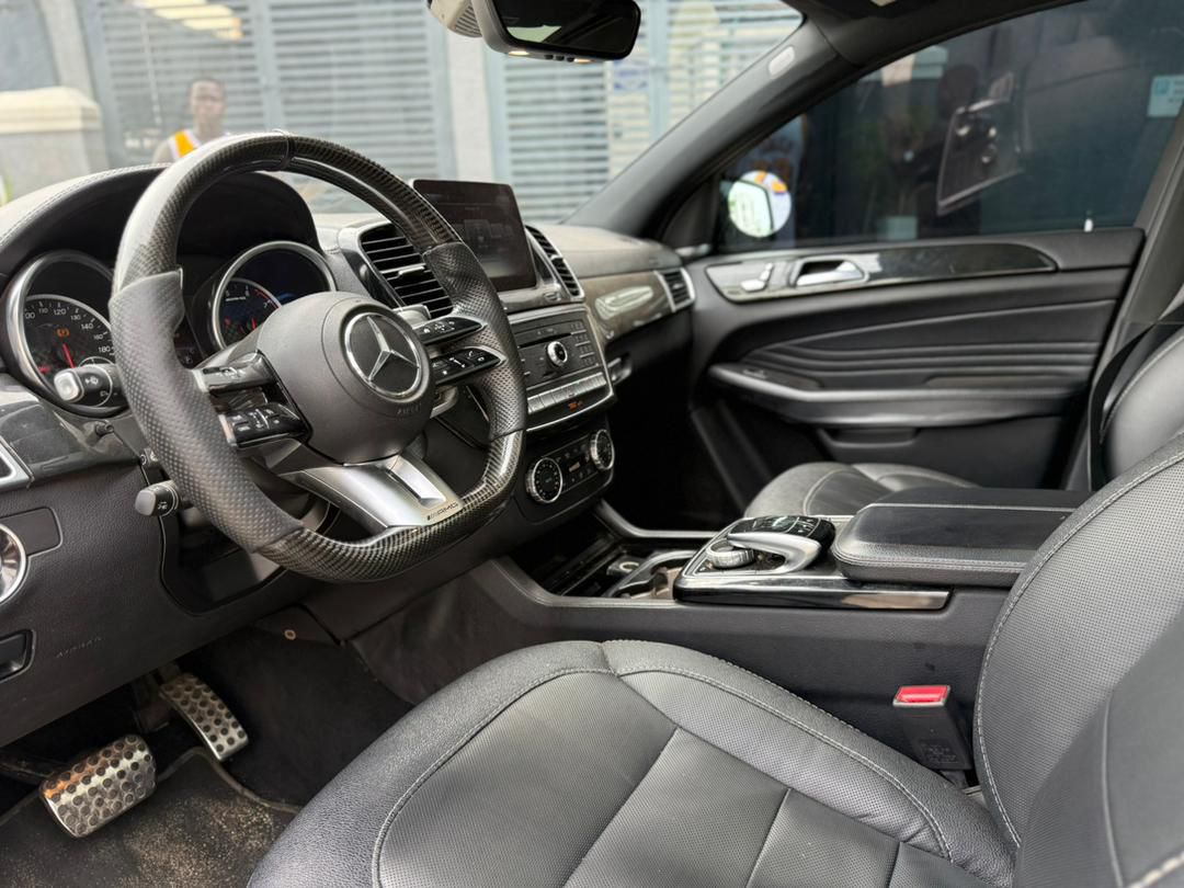 Mercedes-Benz GLE 2019 AMG 1