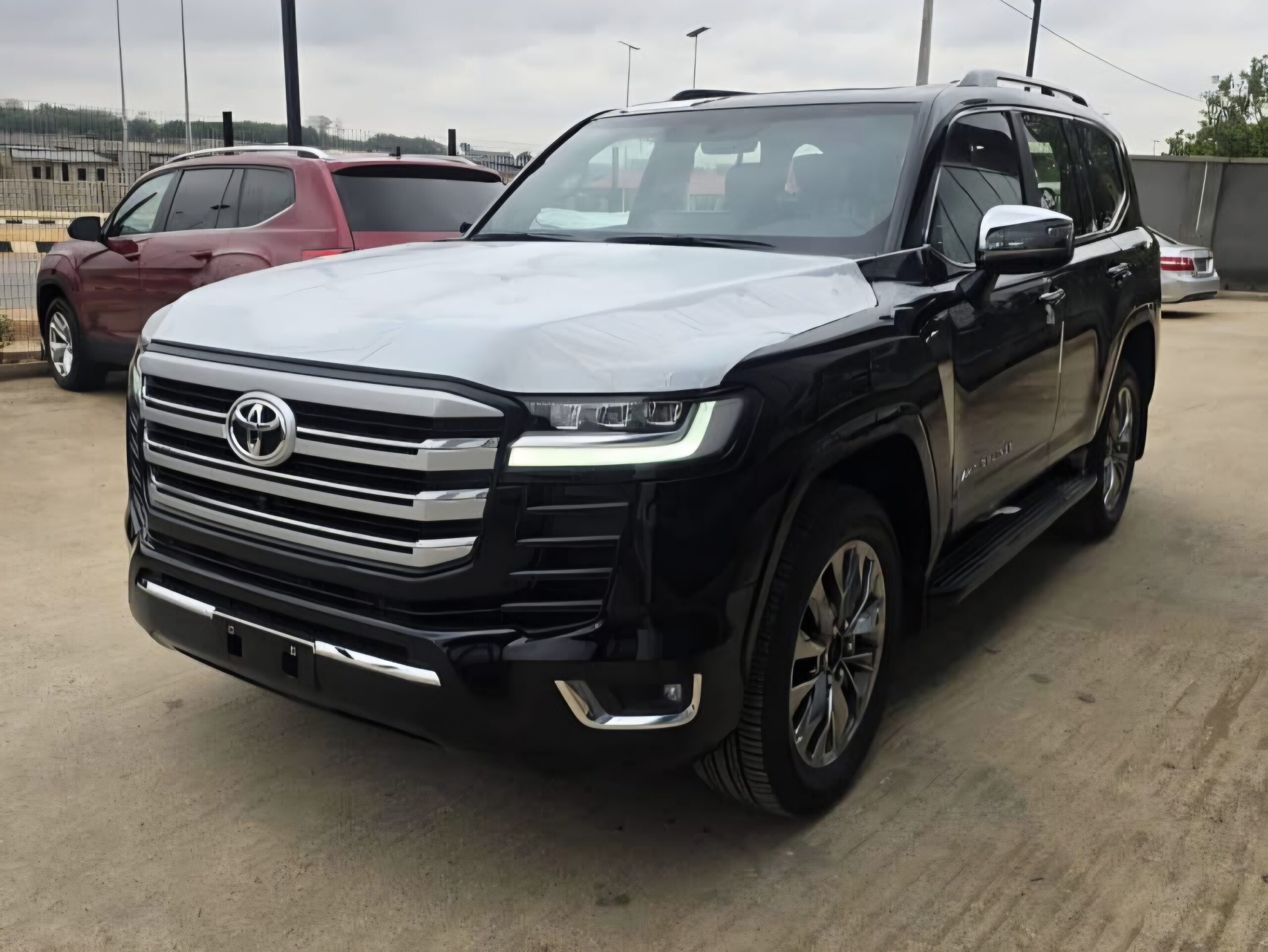 2025 Toyota Land Cruiser VXR for rent in Ilorin - Ride Vendor Car Hire in Ilorin Car Hire in Osogbo